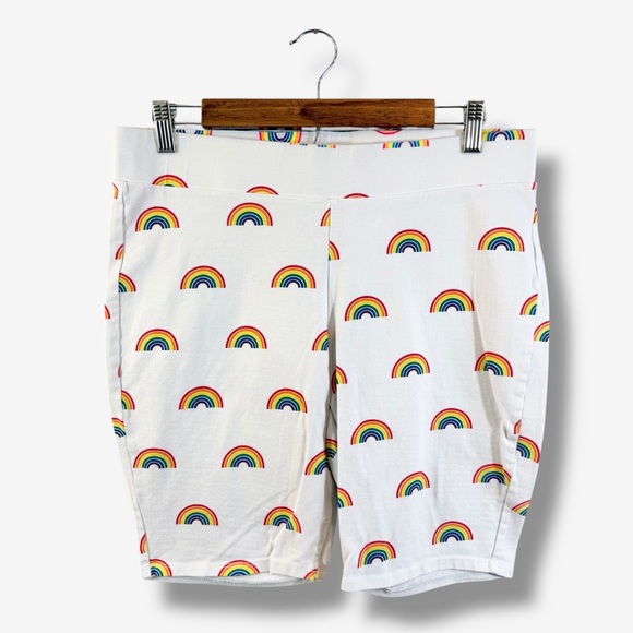 Torrid White Rainbow Print Bike Shorts Size 2X 9” Inseam Pride Multicolor - Picture 1 of 9